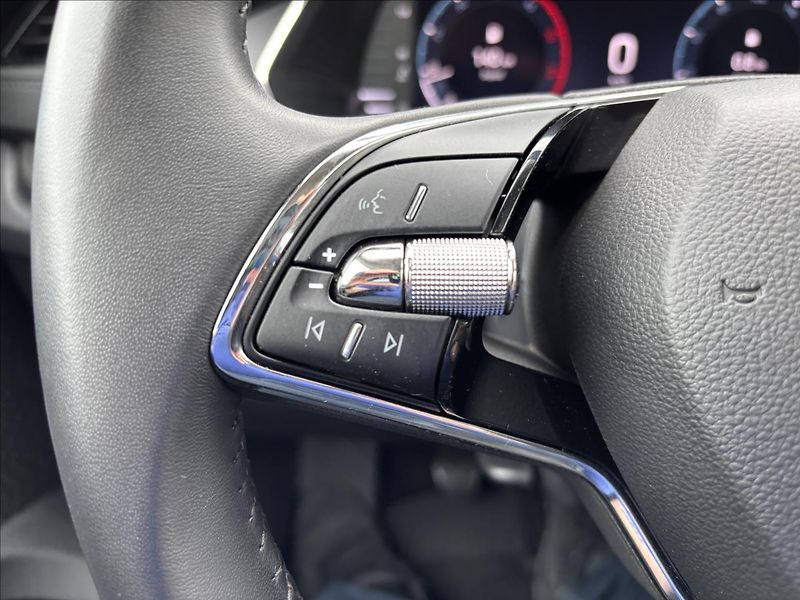 Škoda Octavia 2,0 TDI Ambition 85kW - fotka 25 z 43