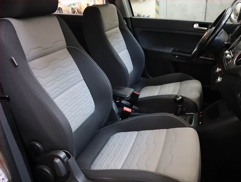 Volkswagen Golf Plus (2010) 1.4 TSI, Tempomat - fotka 9 z 19
