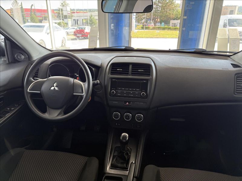 Mitsubishi ASX 1,6   16V, 1.MAJITEL, SERVISKA - fotka 13 z 18
