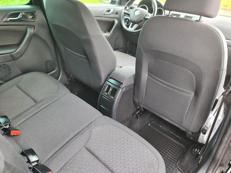 Škoda Yeti (2015) 2.0 TDi 103-KW 4x4 ADV OLOMOUC - fotka 18 z 76
