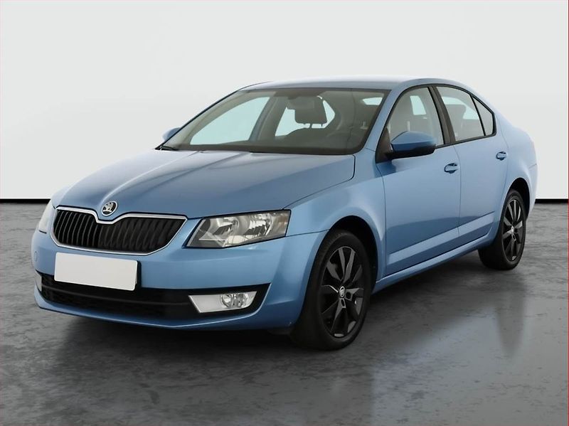 Škoda Octavia (2013) Ambition 1.6 TDI, Tempomat - fotka 2 z 19