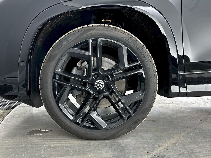 Volkswagen Tayron (2025) R-Line 2.0 TSI 150kW 4Motion D - fotka 37 z 38