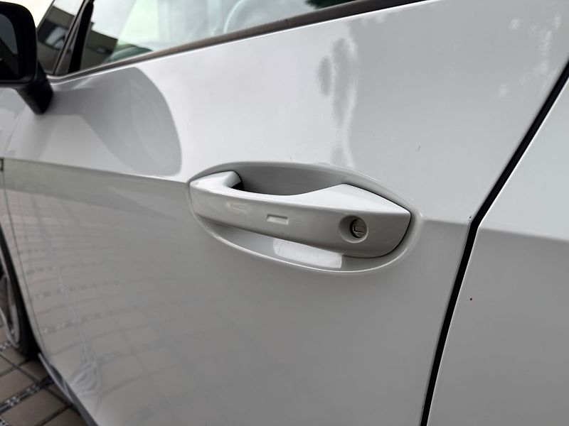 Volkswagen ID.3 1ST MAX 62kWh Panorama - fotka 7 z 41