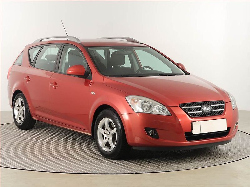 Kia Ceed (2007) 1.6 i, nová STK, Tažné - fotografie inzerátu