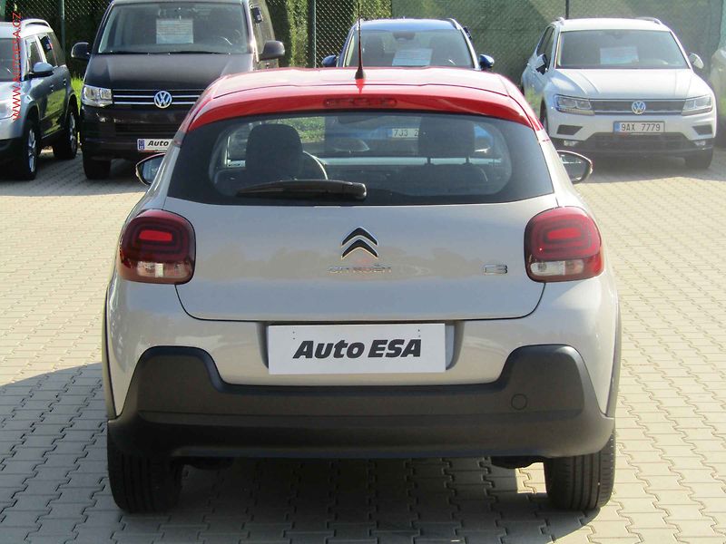 Citroën C3 (2019) 1.2 PT, 2.maj,ČR, Feel, STK7 - fotka 5 z 20