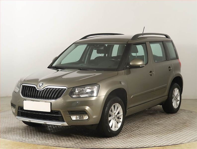 Škoda Yeti (2015) Ambition Plus 1.2 TSI - fotka 2 z 17