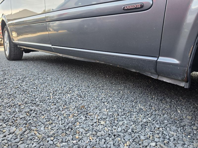 Mercedes-Benz Viano 2.2CDI Kuže Navi Televize L - fotka 22 z 24