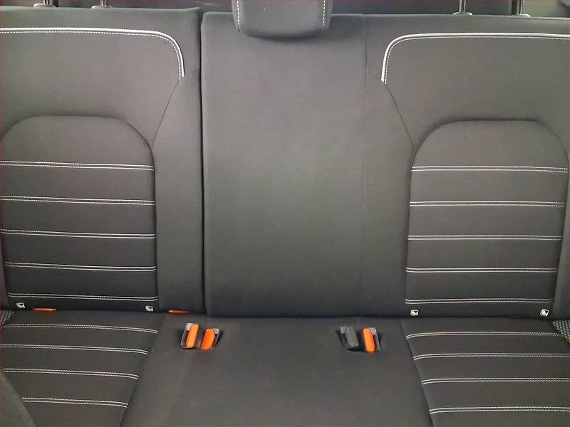 Dacia Duster (2022) Prestige 1.0 TCe, ČR,1.maj - fotka 10 z 16