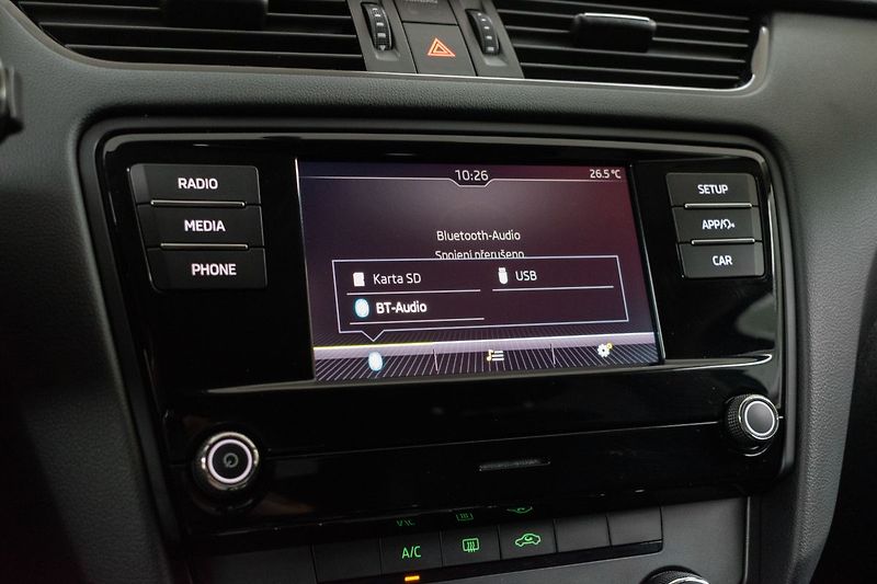 Škoda Octavia 1.5 TSI 110kW ACTIVE PLUS*ČR* - fotka 19 z 32