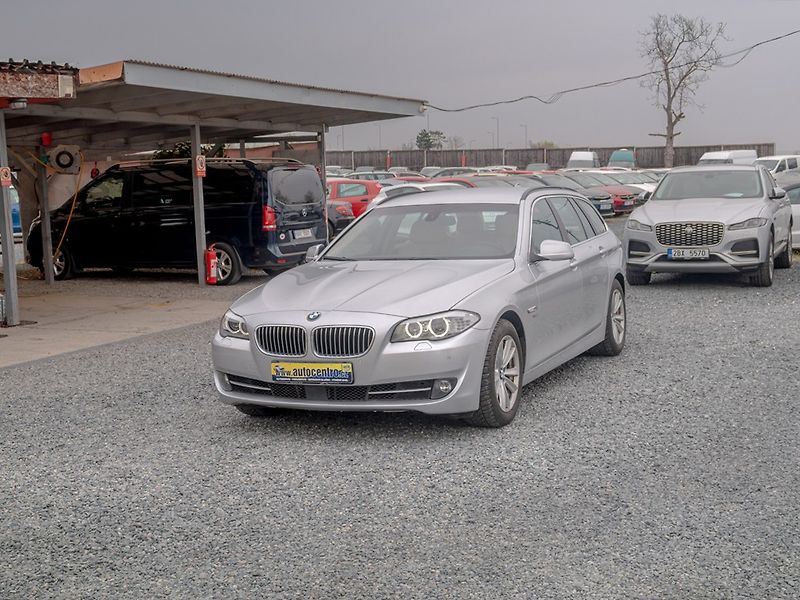 BMW Řada 5 (2012) 3.0D – NOVÉ V ČR - fotka 1 z 55