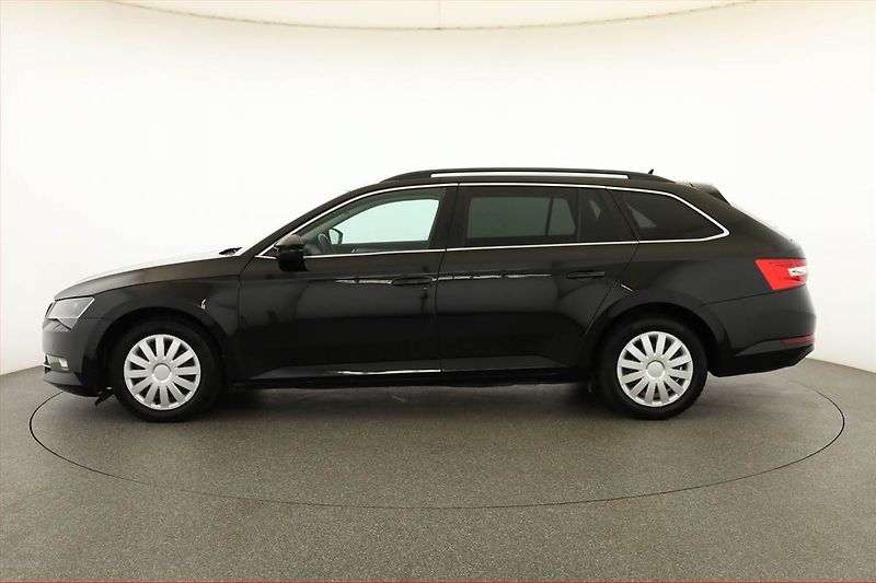 Škoda Superb (2017) 2.0 TDI, Automat, Navi - fotka 3 z 20