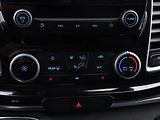 Ford Tourneo Custom 2,0 TDCi 136kW 8-Míst L2 DPH - náhled 22