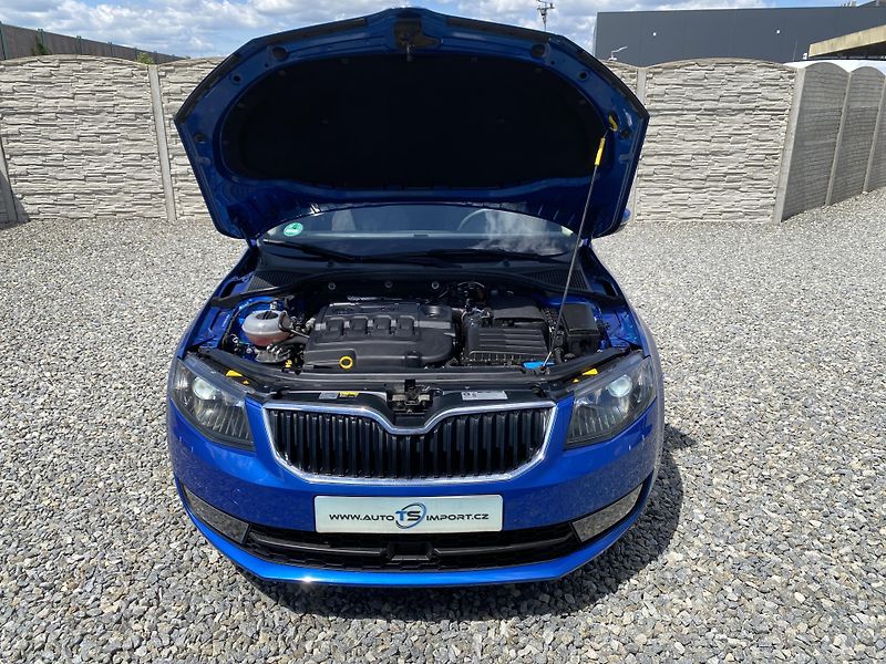 Škoda Octavia 2.0TDi L+K CZ WEBASTO 4x4 - fotka 77 z 165