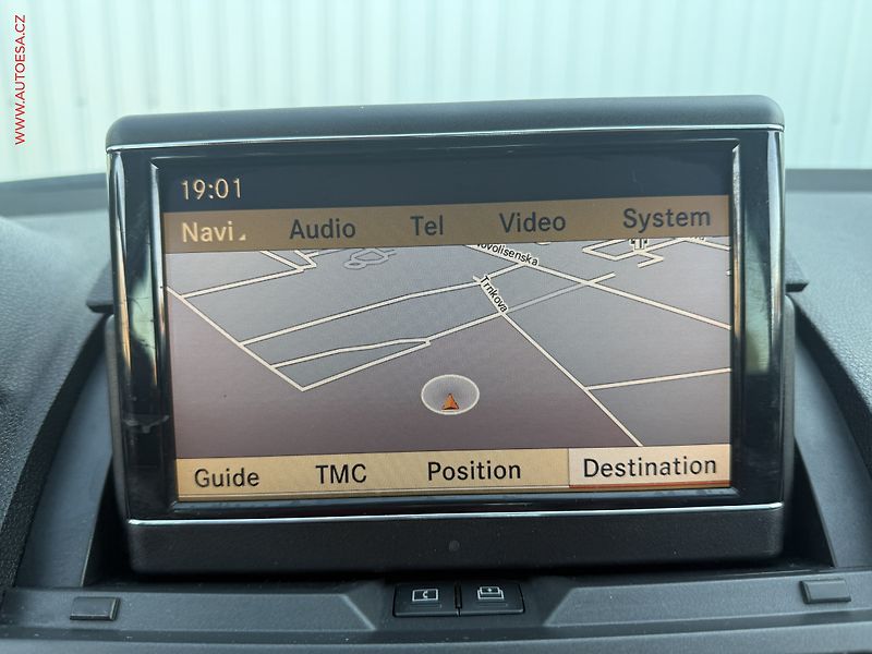 Mercedes-Benz Třídy C (2009) 2.2. CDi C 200 CDi, AC - fotka 14 z 17