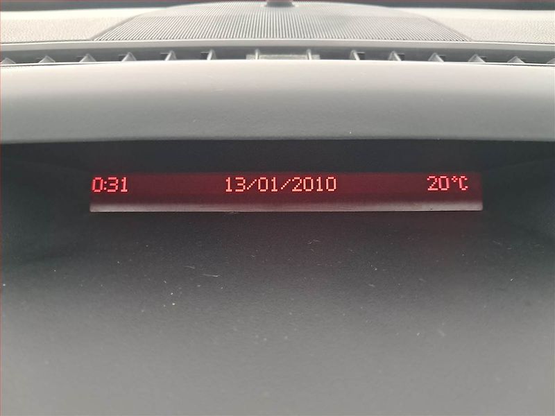 Opel Meriva (2013) 1.4 i - fotka 14 z 15
