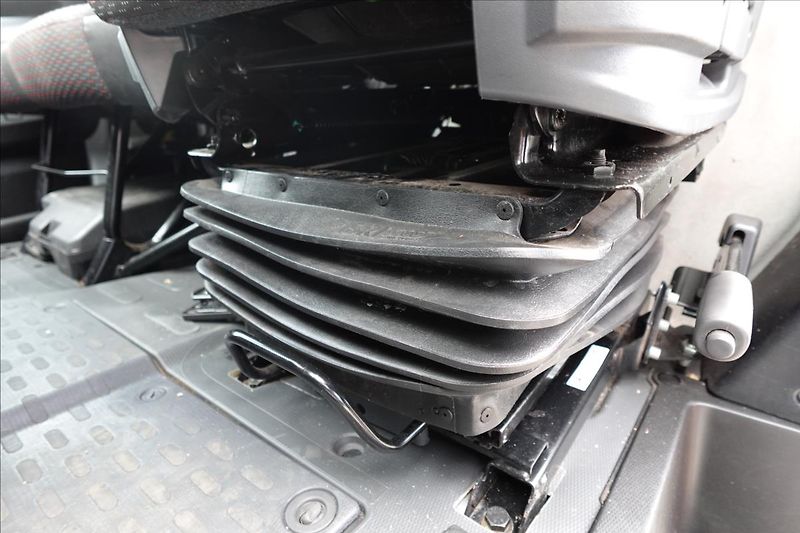 Citroën Jumper 2,2 HDi  L5H3 KLIMA - fotka 21 z 37