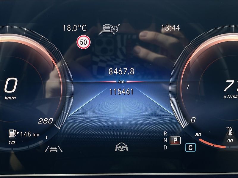 Mercedes-Benz GLE 2,9 4MATIC AMG Line TAŽNÉ  400 - fotka 10 z 23