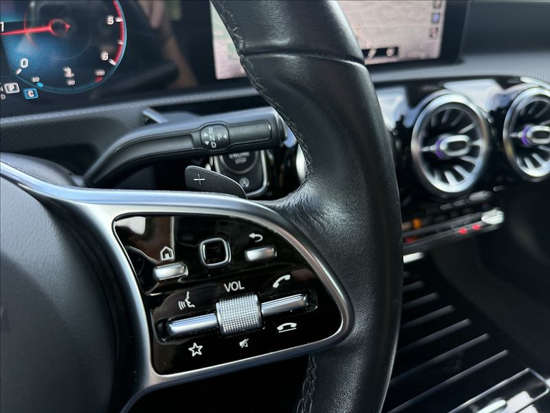 Mercedes-Benz CLA 180d - fotka 12 z 23