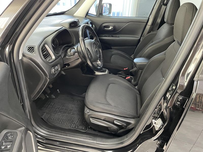Jeep Renegade 1.0 T 6M ČR 1.MAJ. SERVISKA  - fotka 19 z 27