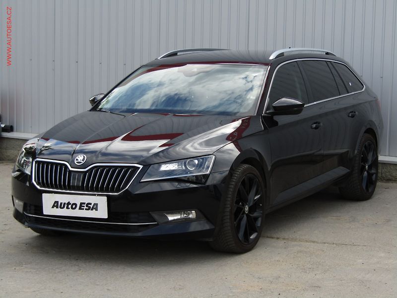 Škoda Superb (2019) 2.0TDi, DSG, STK3/28 - fotka 3 z 23
