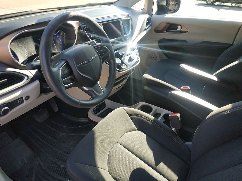 Chrysler Pacifica 3.6 V6 L, SERVIS, TZ - fotka 10 z 36