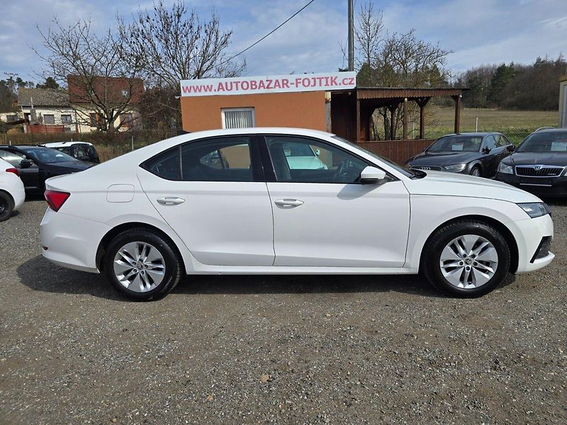 Škoda Octavia (2023) 2.0 TDi Ambition garance km - fotka 8 z 24