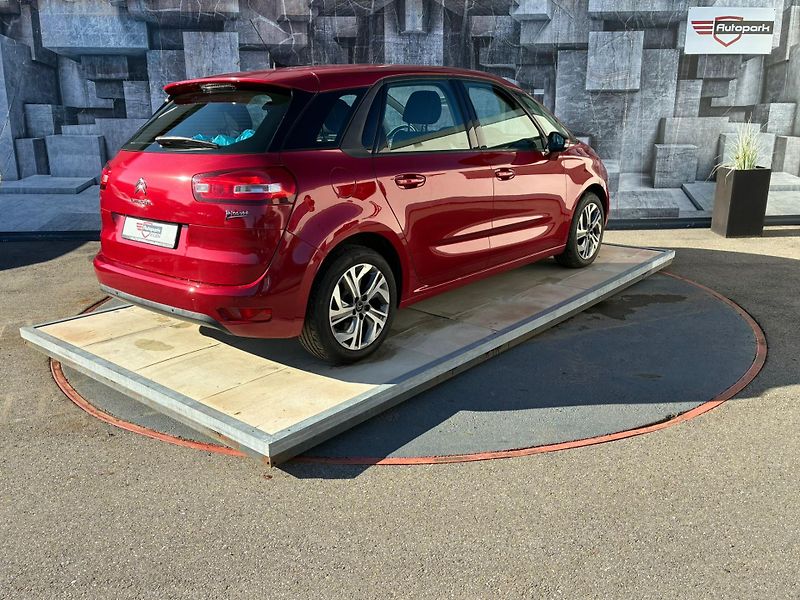Citroën C4 Picasso (2014) 2.0HDi, 110KW - fotka 6 z 19
