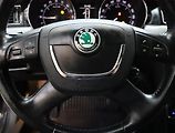 Škoda Superb (2009) Ambiente 2.0 TDI, Xenony - náhled 11