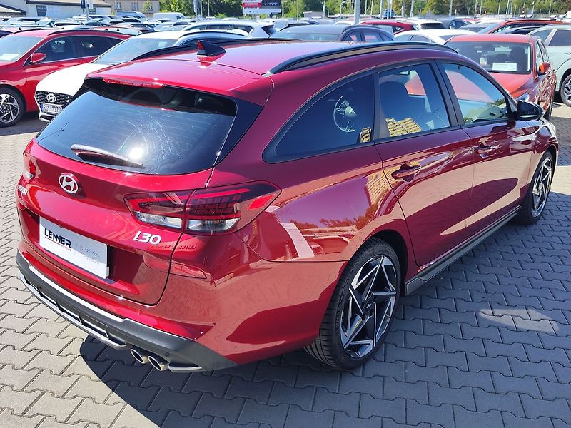 Hyundai i30 1.5 T-GDI/103kW N-Line DCT - fotka 5 z 35