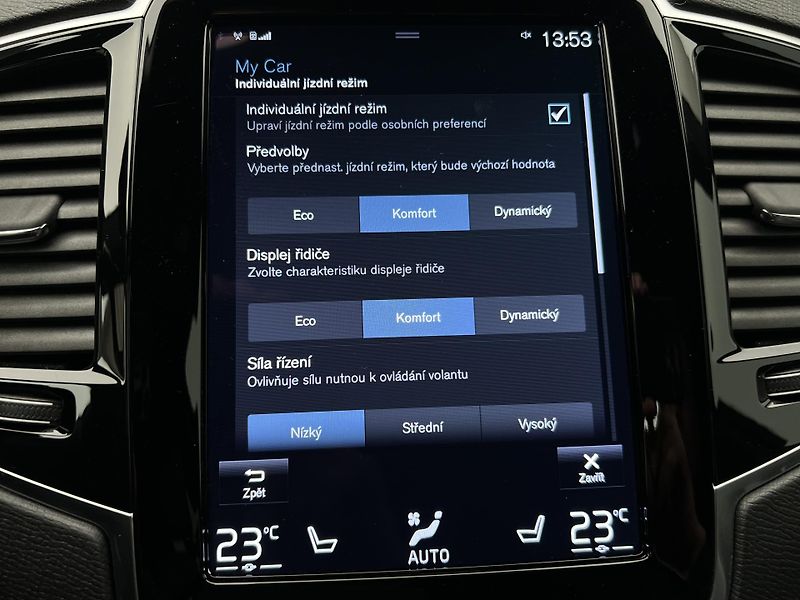 Volvo XC90 B5 AWD MOMENTUM PRO 7 MÍST - fotka 36 z 44