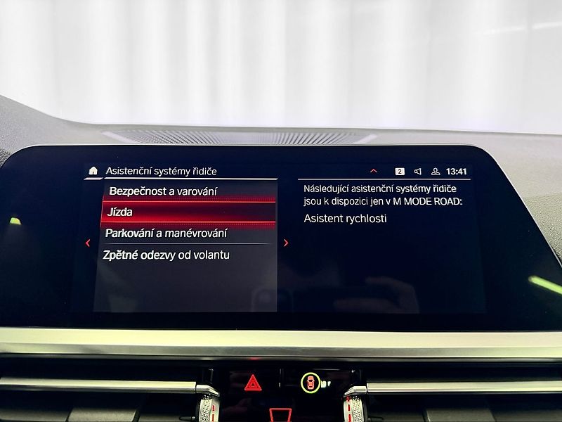 BMW M4 xDrive COMPETITION, H/K, ADAPT - fotka 19 z 28