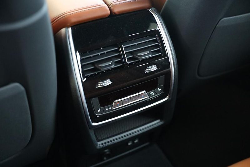 BMW X5 xDrive40d - fotka 16 z 18