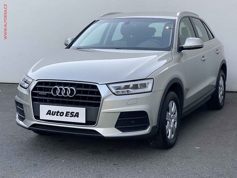 Audi Q3 (2016) 2.0 TSi quattro, AT, LED - fotka 3 z 19