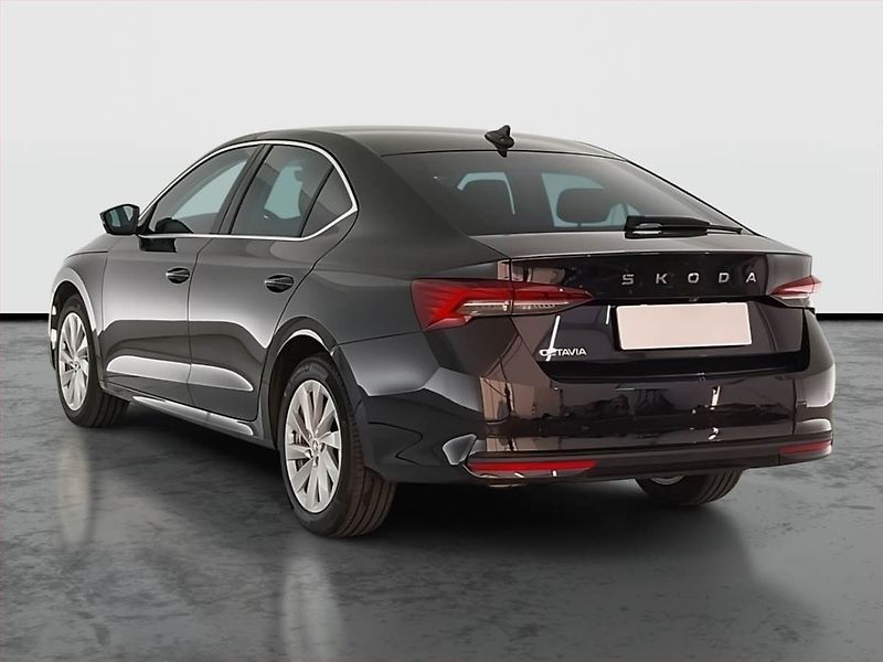 Škoda Octavia (2024) Top Selection 2.0 TDI - fotka 4 z 26