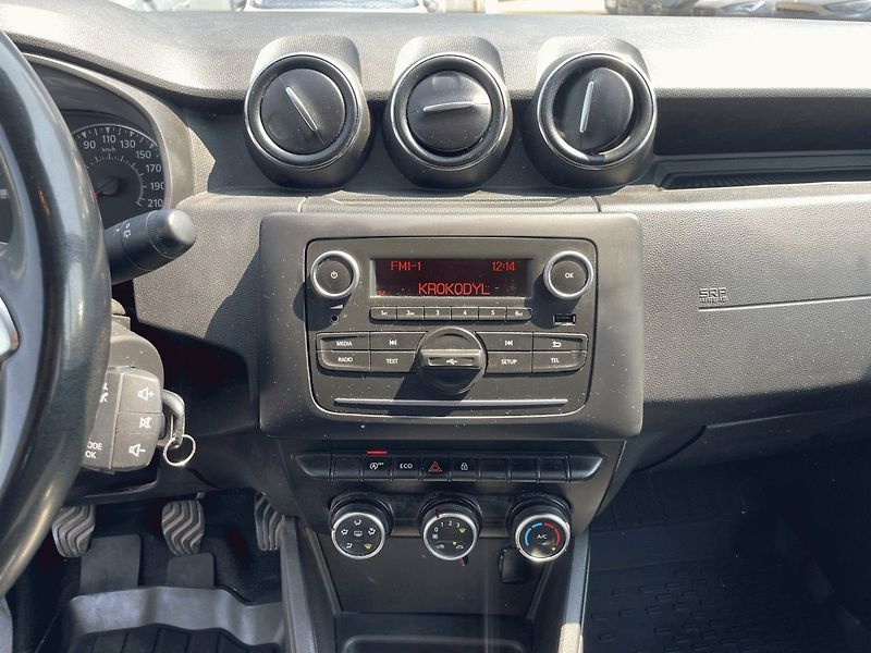 Dacia Duster (2018) 1.6 SCe,84kW,Comfort,4x2 - fotka 19 z 33