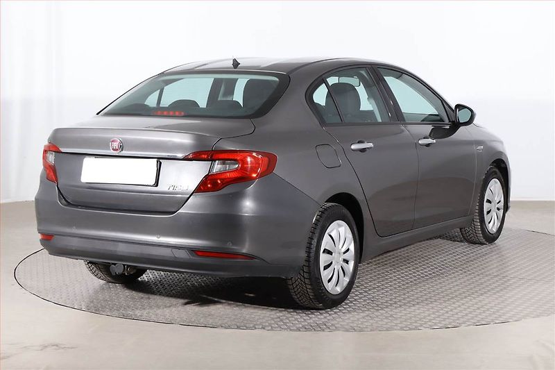 Fiat Tipo (2016) 1.4 16V, Serv.kniha - fotka 5 z 19