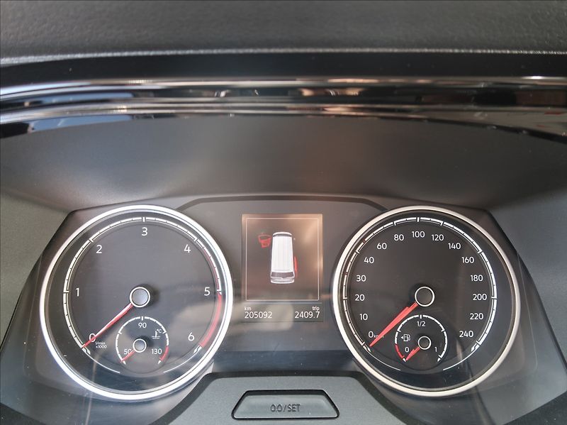 Volkswagen Multivan 2,0 TDi,110kW,7míst,4x4,DSG,DP - fotka 11 z 34