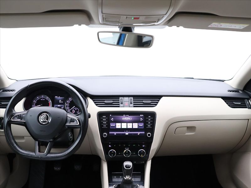 Škoda Yeti 2.0 TDI 81kW Aut.Klima Tažné - fotka 26 z 27