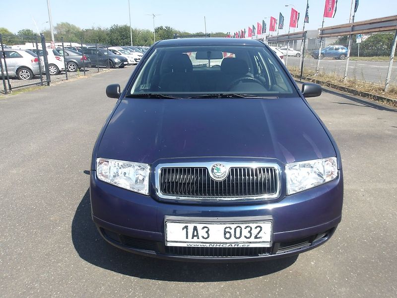 Škoda Fabia 1,4i 1.MAJ.! NAJ.47000km !!! - fotka 9 z 29