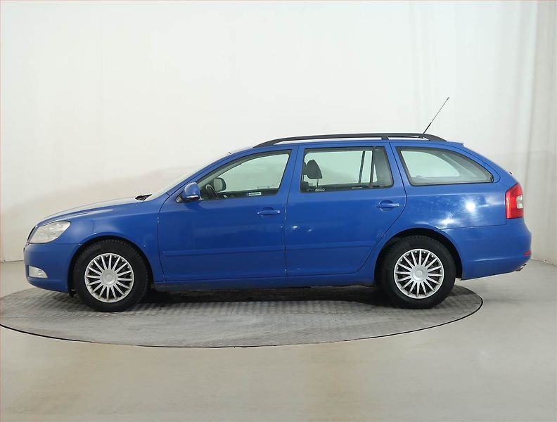 Škoda Octavia (2009) 1.6 TDI, po STK, udržované - fotka 3 z 13