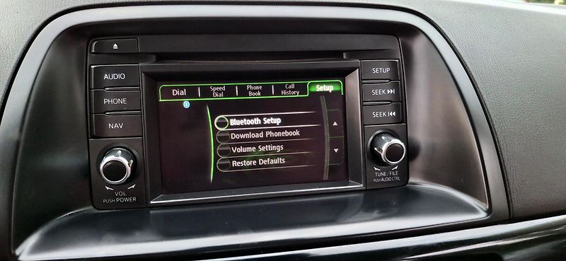 Mazda CX-5 2.0 benzin 121 kw - fotka 29 z 39