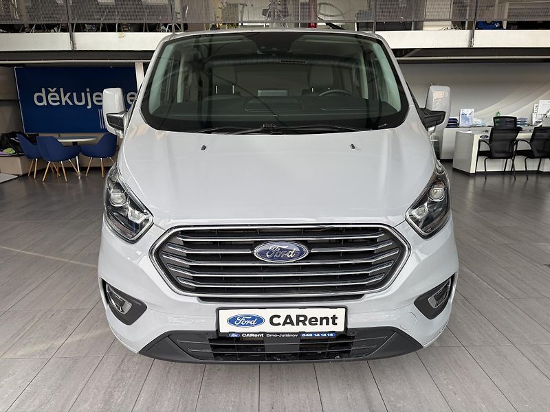 Ford Tourneo Custom - fotka 2 z 16