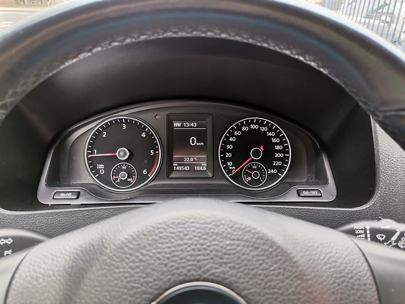 Volkswagen Multivan (2014) 2.0TDi 103kw 7m. NAVI PDC TZ - fotka 11 z 30