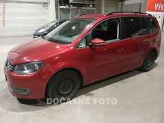 Volkswagen Touran (2011) 1.6 TDI, autoAC - fotografie inzerátu