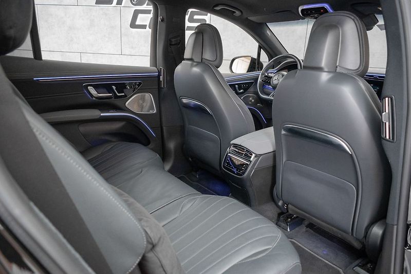 Mercedes-Benz EQS 450 AMG*4MATIC*AIRMATIC*TAŽNÉ* - fotka 13 z 52