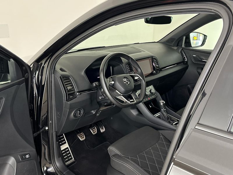 Škoda Karoq Sportline - fotka 6 z 30