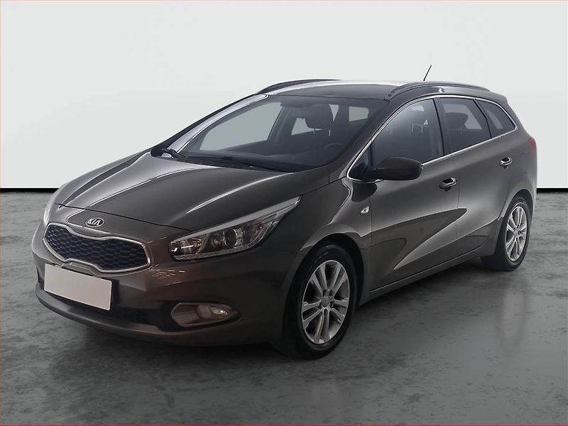 Kia Ceed (2013) 1.6 GDI, Serv.kniha, Navi - fotka 2 z 16