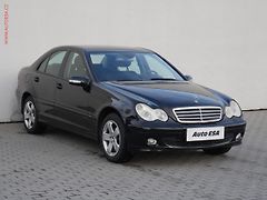 Mercedes-Benz Třídy C (2005) 2.2 CDi C220, ČR, AT, xenon - fotografie inzerátu