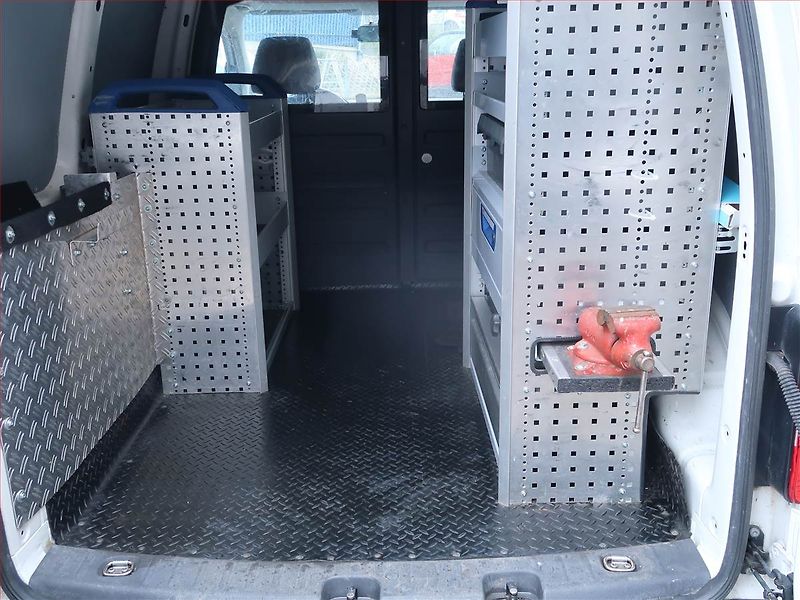 Volkswagen Caddy (2015) 1.6 TDI - fotka 9 z 10
