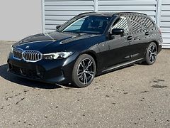 BMW Řada 3 320i M Sport Alcantara - fotografie inzerátu